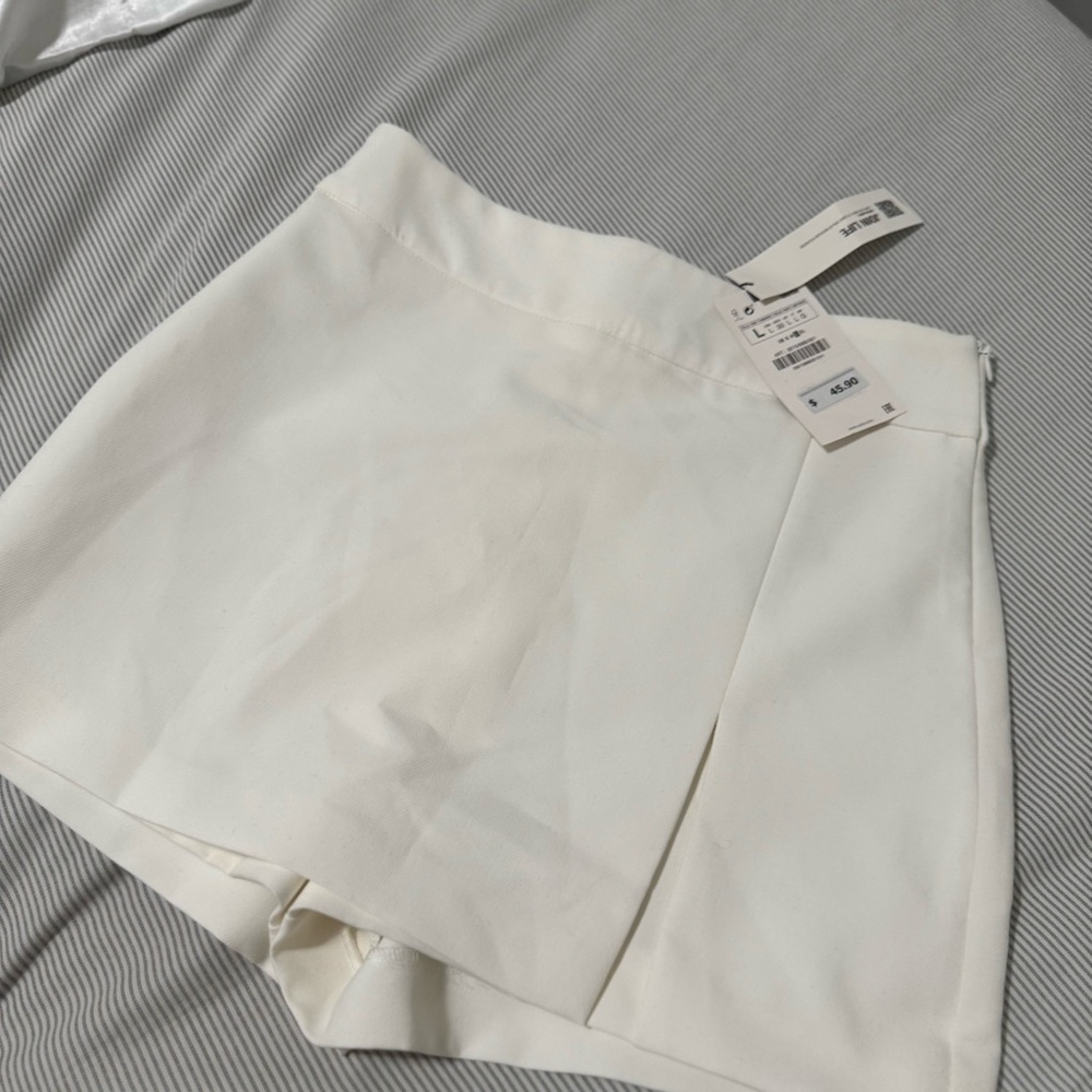 Zara Cream Women's Skort ZARA - WHITE MINI SKORT